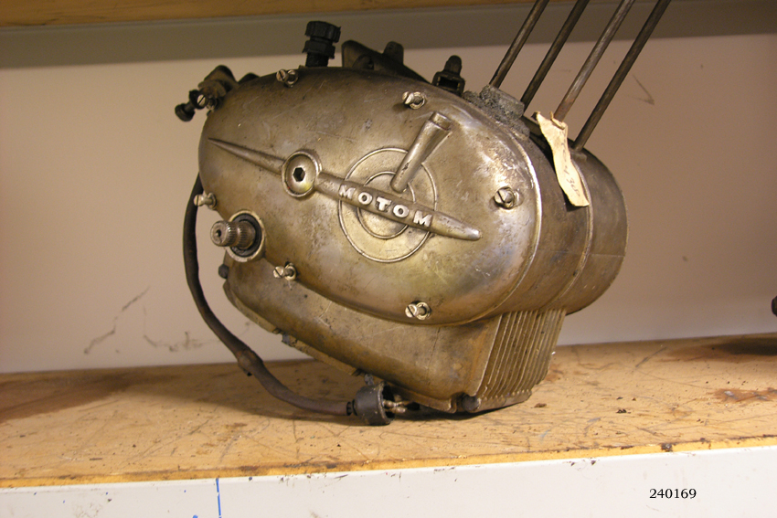 240169 Motorblok Motom