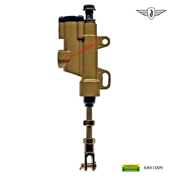 6841009 Rempomp universeel achter