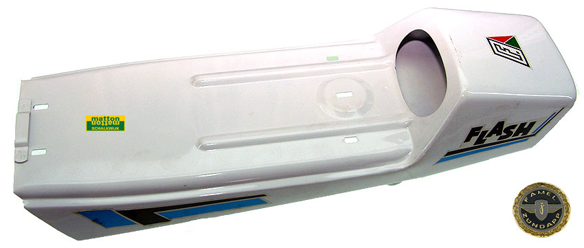 8600886 Buddy onderplaat wit Zundapp Famel Flash